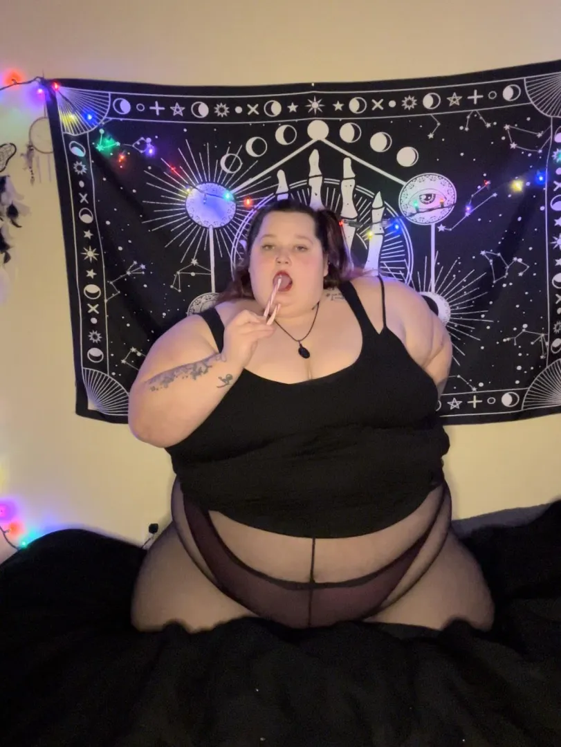 Thirsty thursday 💦