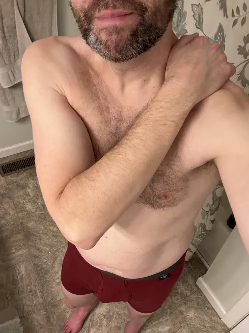 This cold weather means I could use help keeping my skin lotioned