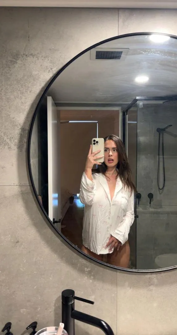 this face doesn’t beg