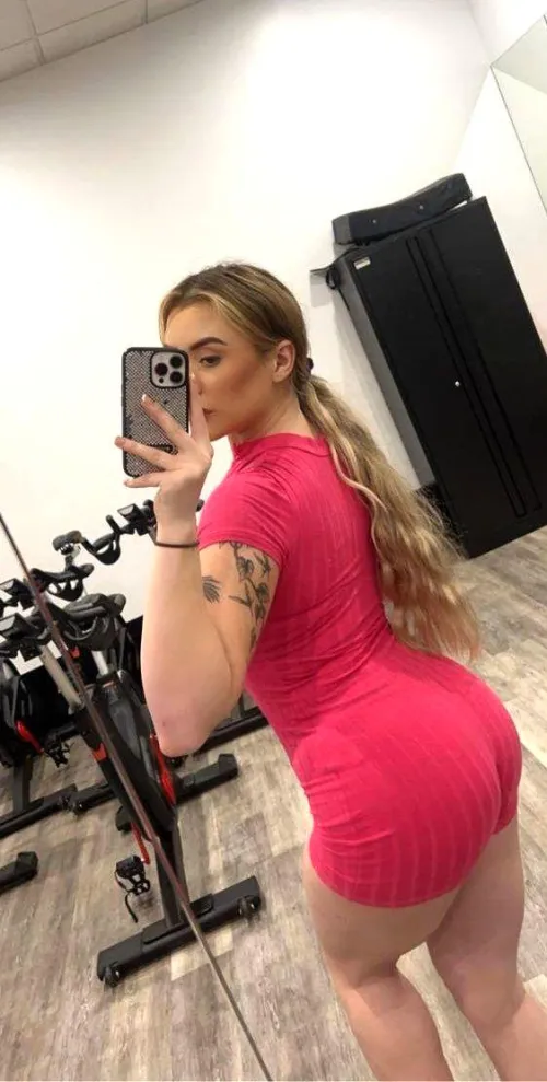 this felt flirty without trying