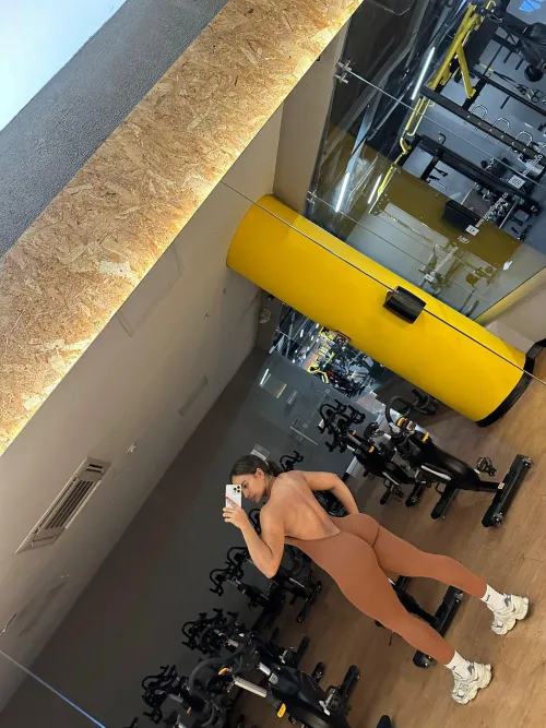 This sporty outfit makes me feel like I’m wearing nothing at all…