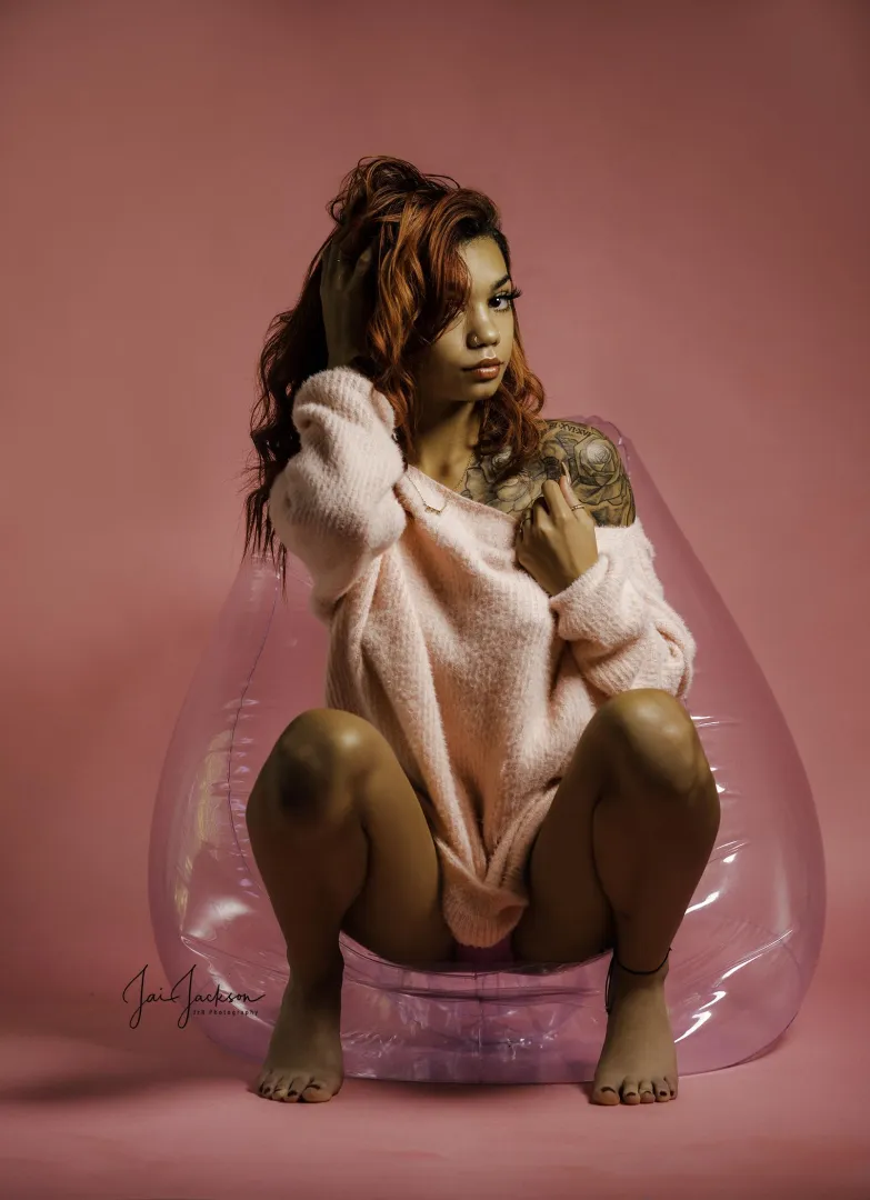 Ti is pretty in pink