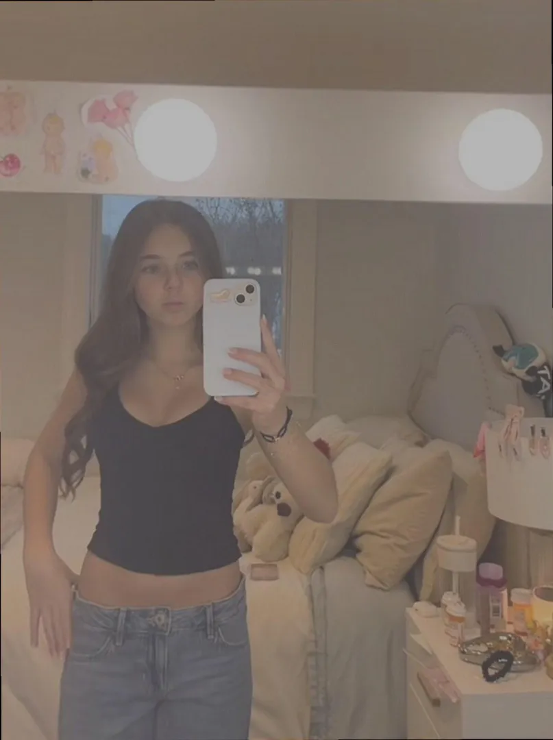 tiny chick, needin a rough guy to take charge