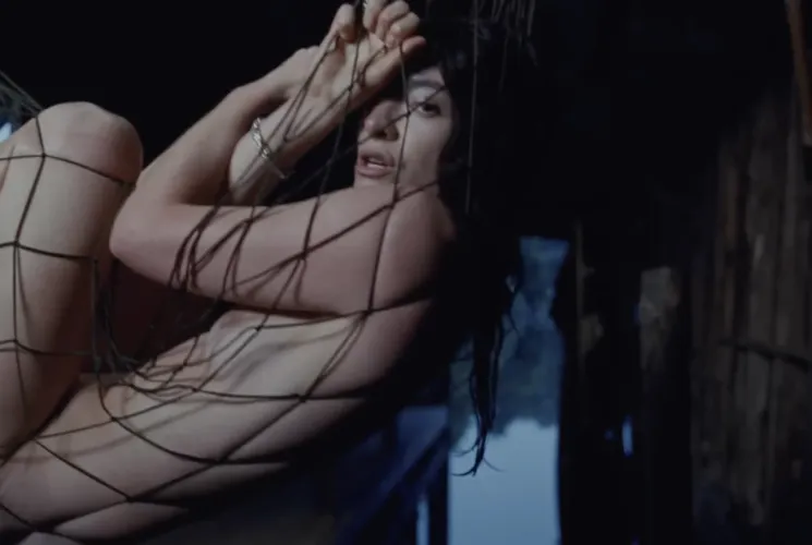 [Topless] Lorde - Hammer (2025)