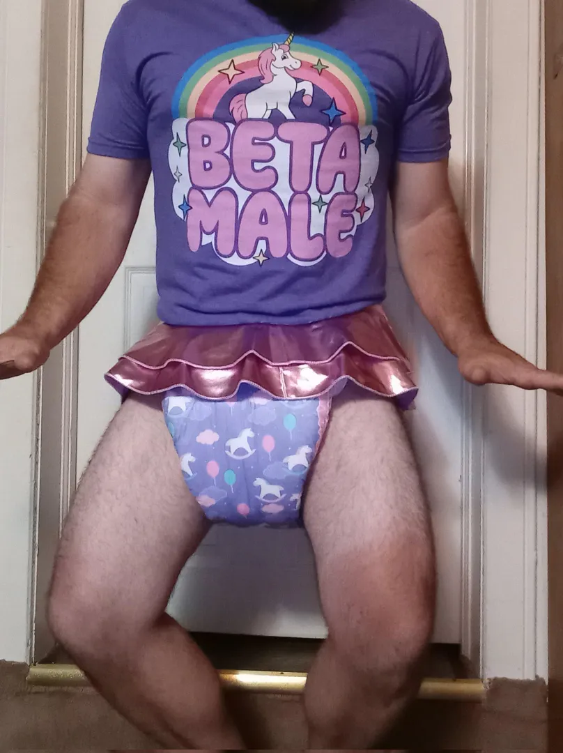 Total beta male diaper sissy!