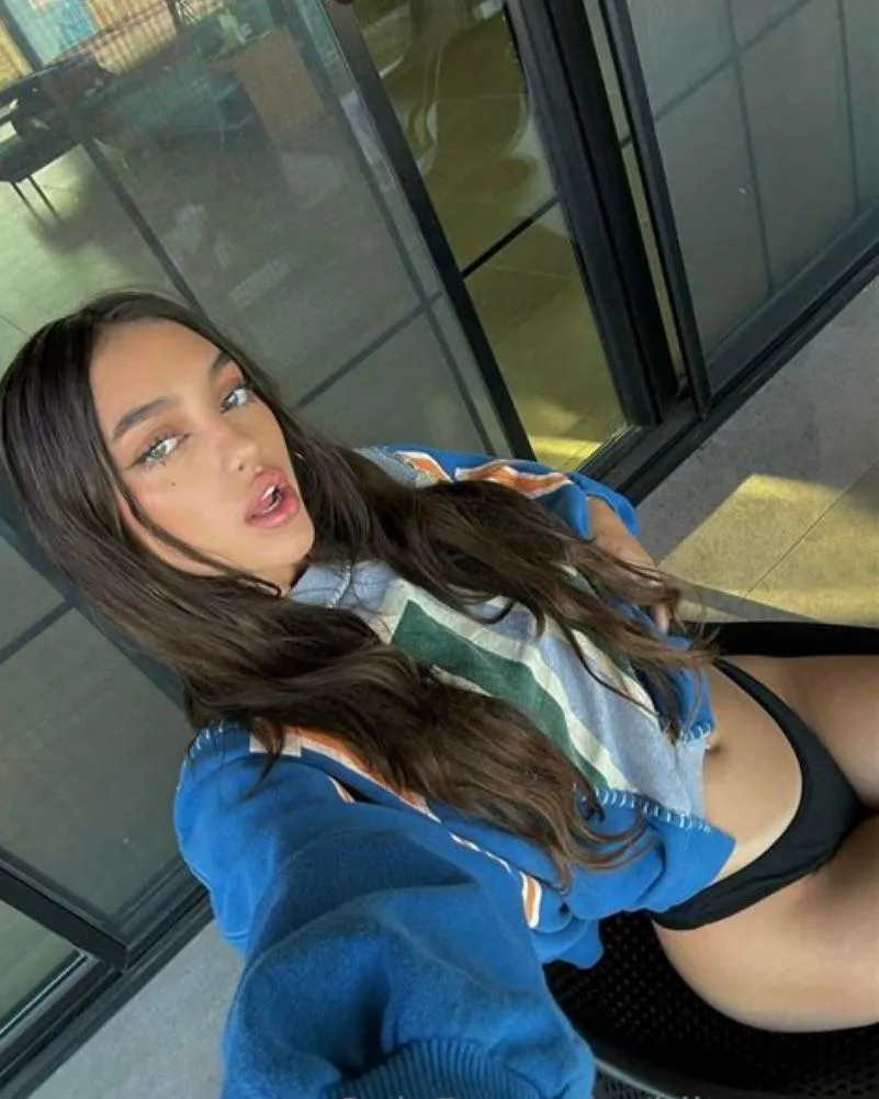 touch me i know you want to