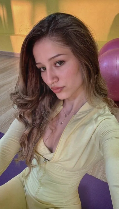 trouble never looked this good