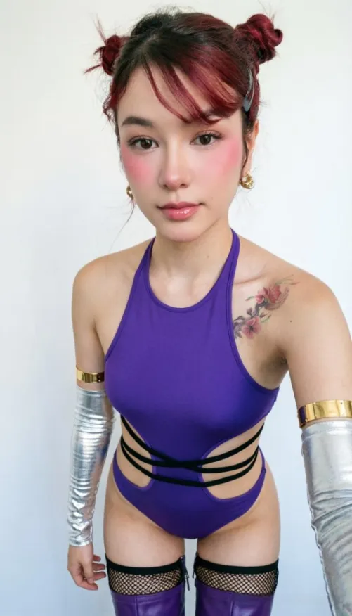 trying mileena cosplay (luna)