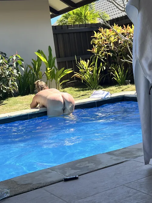 Trying to tempt the Neigbours into a visit