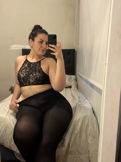 Tu commences par m’enlever quoi en premier ?