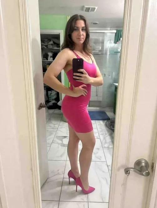 [USA] #AZ Looking to become a full time sissy locked away in bondage