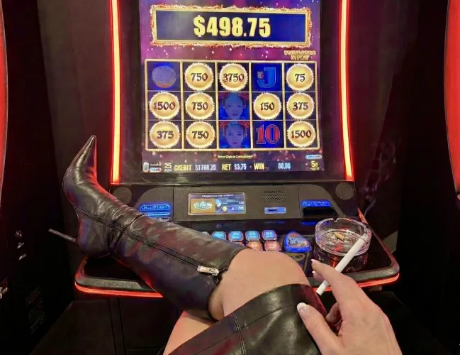 Vacation mode in full effect. Leather boots up, slot spinning, smoke drifting slow. No schedule