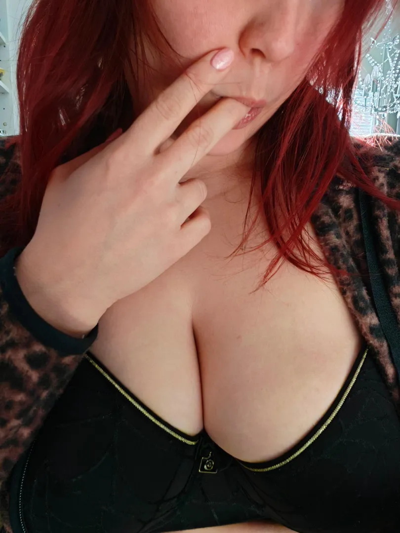 Valentine's Day... oletko valmis leikkimään hieman? ❤️