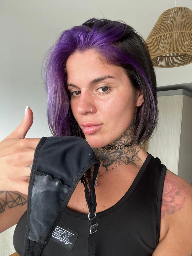 Ven a limpiarlas con tu lengua