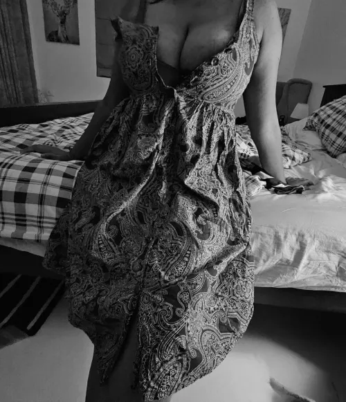 Verified cpl here looking for hot ladies to join us(f)