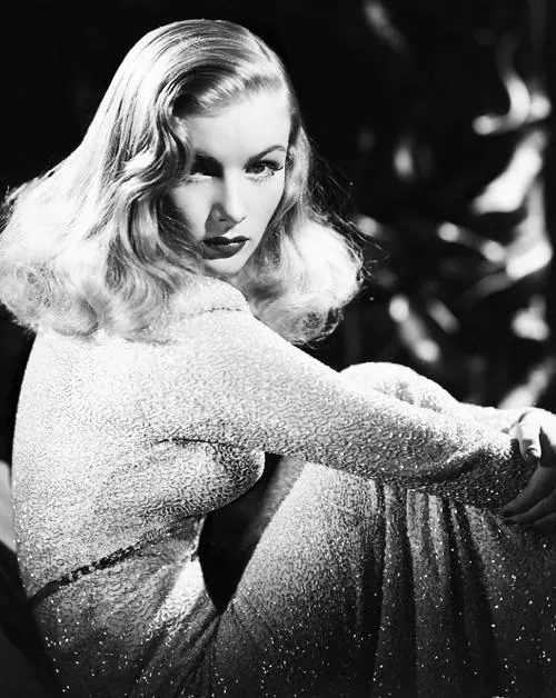 Veronica Lake.