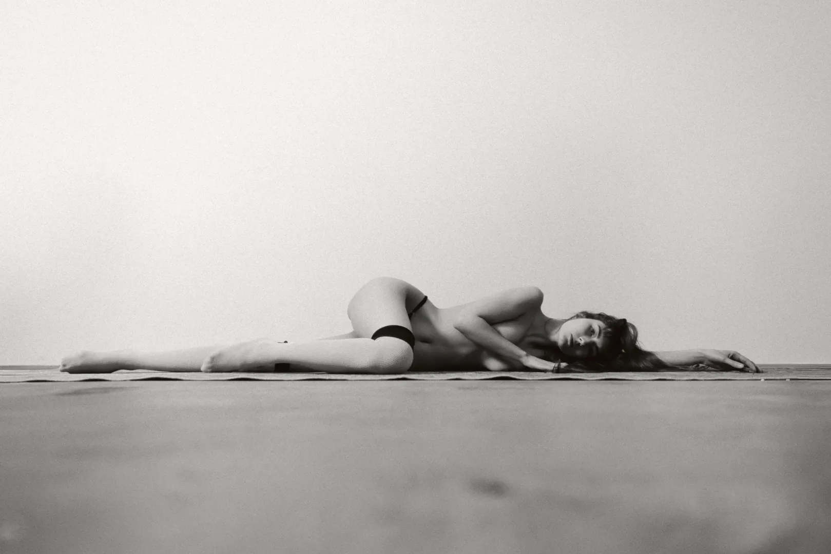 Veronica's Dunes Studio photography by me [Canon R6 + rf 28-70 f2.8]