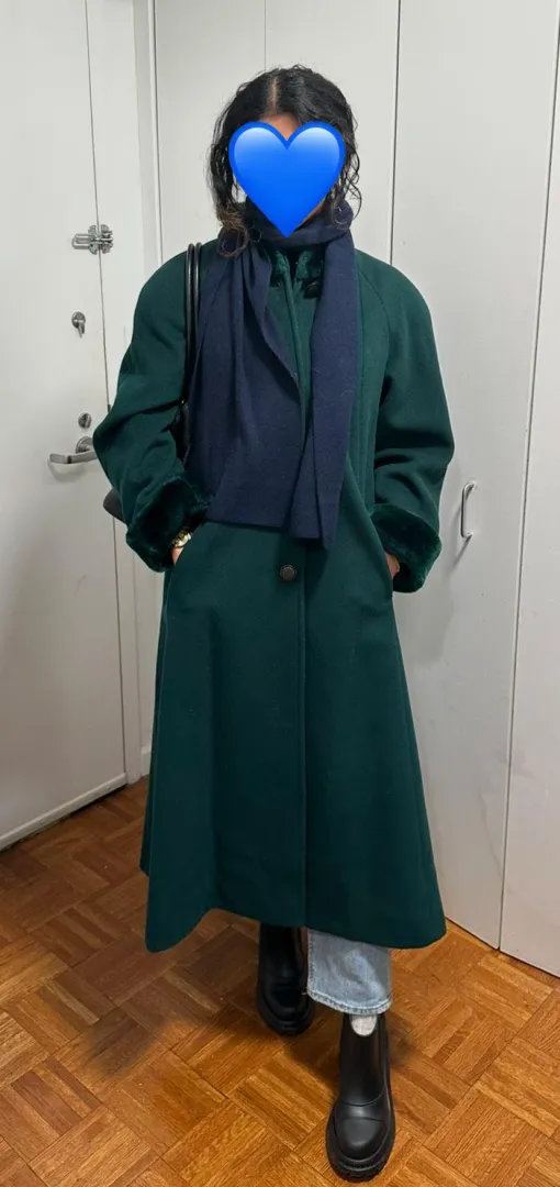 Very picky wife (30F, super attractive and smart) is looking for a FIT AND ATTRACTIVE BWC (MUST BE 6’1+ and 22-50 yrs old). DM me if interested.