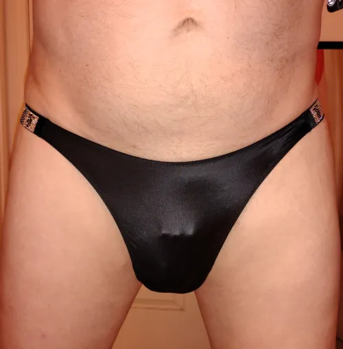 VS Shine in black satin