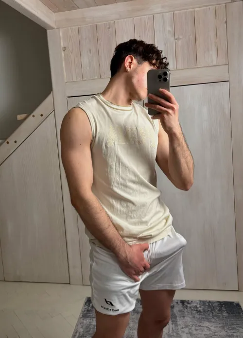 Wanna come grab it? 😏