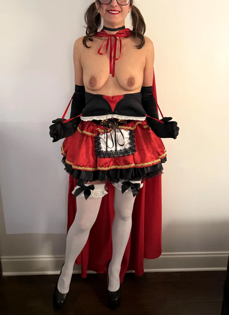 Wanna go Trick or Treating with me?!