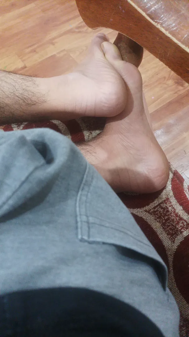 Wanna lick my soles ladies?