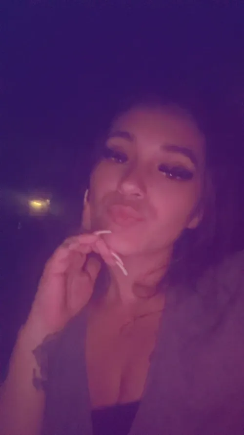 Wanna pay for refill in exchange for photos the whole 3 weeks?