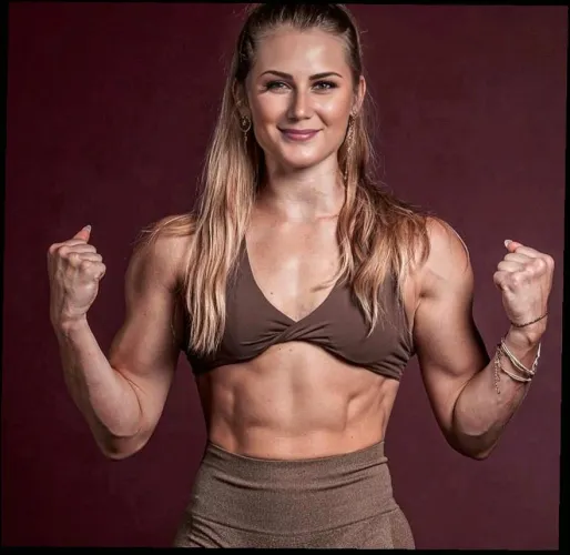 Wanna spot me? Warning: I lift hearts too.