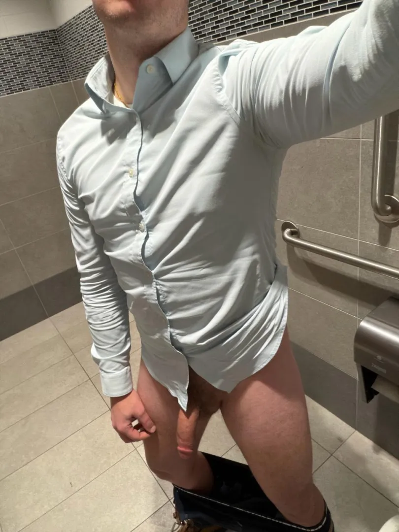 Want to be the bosses secret. No one would guess or know.