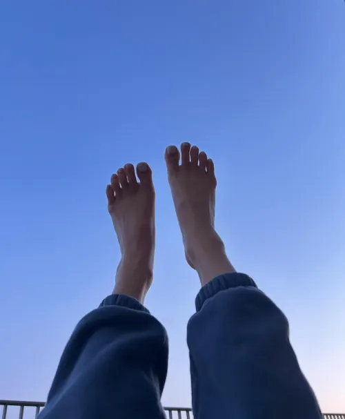 Want to see these toes get dirty?