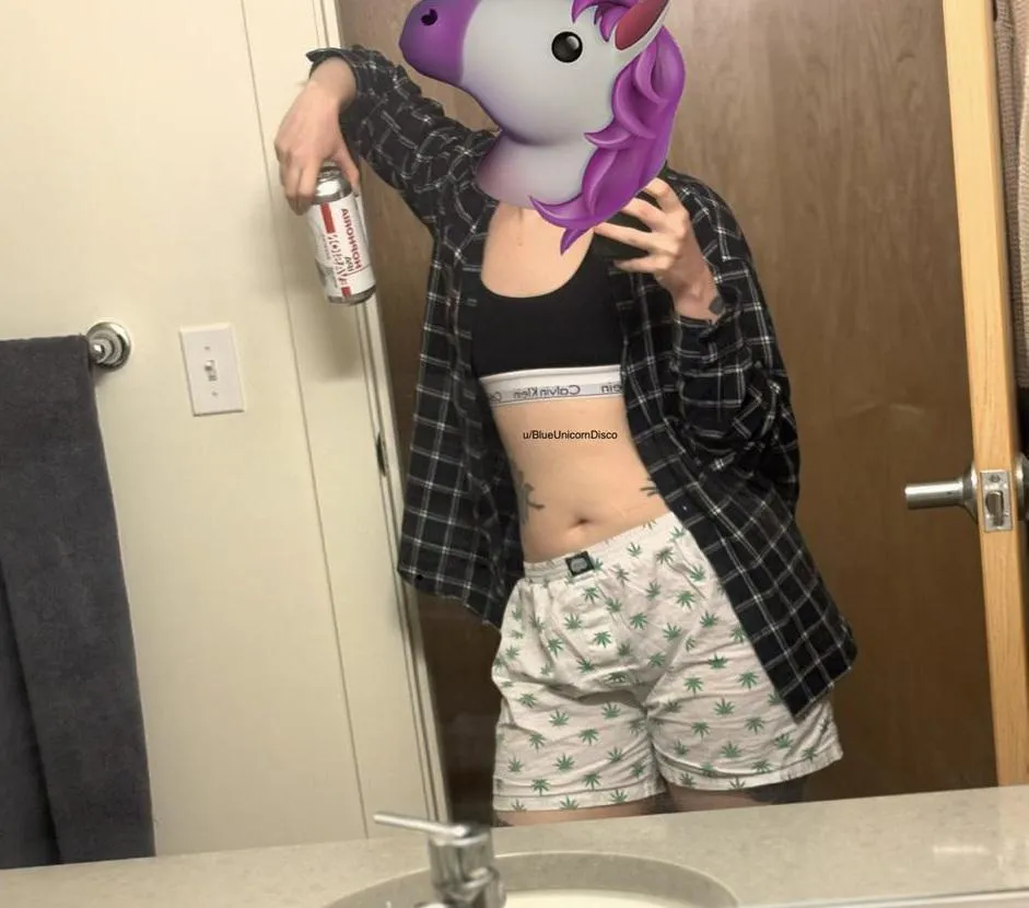 Was told this might be a good subreddit for me to post in, do you like my cozy boxers? ;)