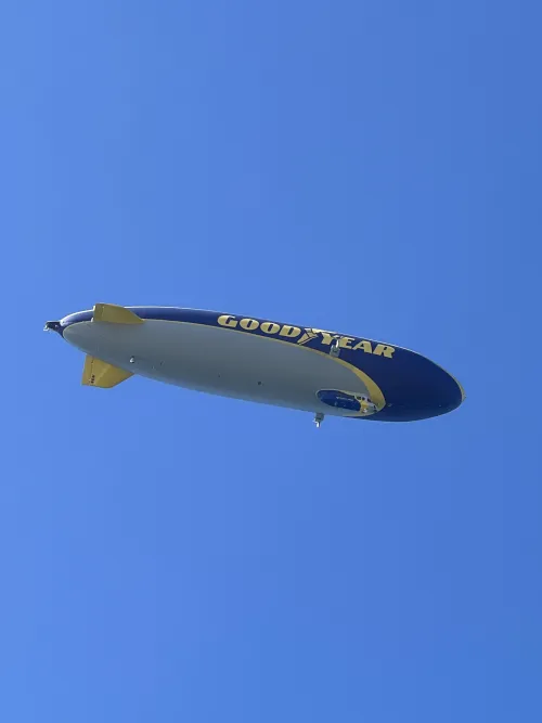 Wasn’t expecting to be on live tv today but hello, world  (it’s for the gold tournament)