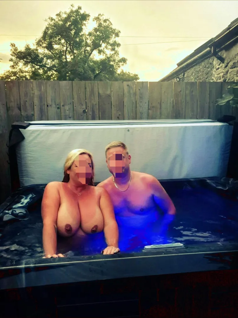 We asked our Air BnB Host to take the pic