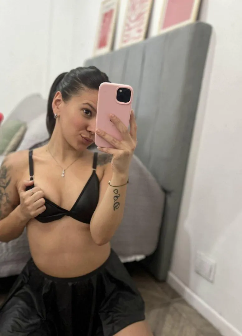 wer hat lust mich live beim wichsen zu beobachten ? 