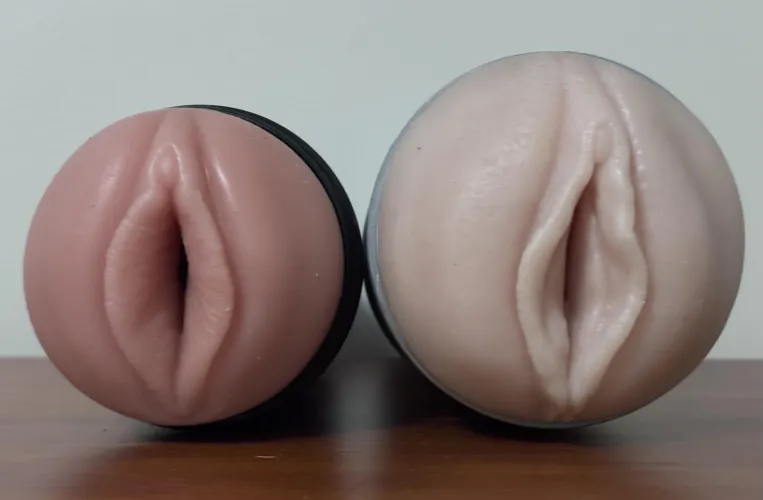 WFH day. What’s the flavour of the day today? Left or right?