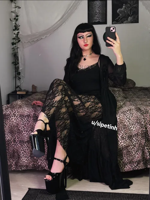 what do u think of my fit? elegant isnt it