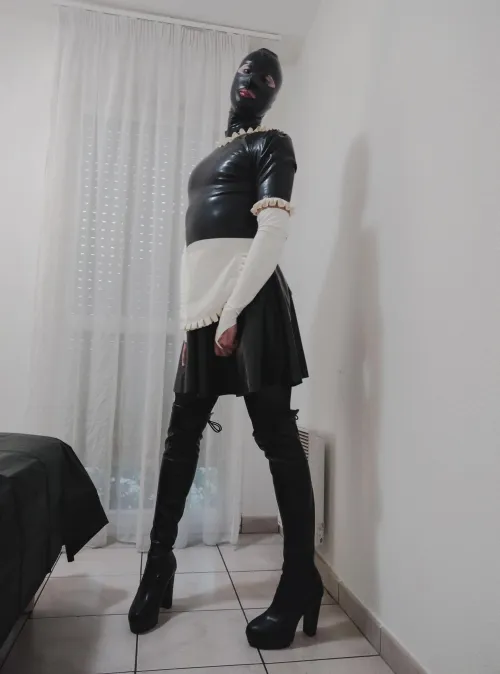 What do you think of my outfit ?