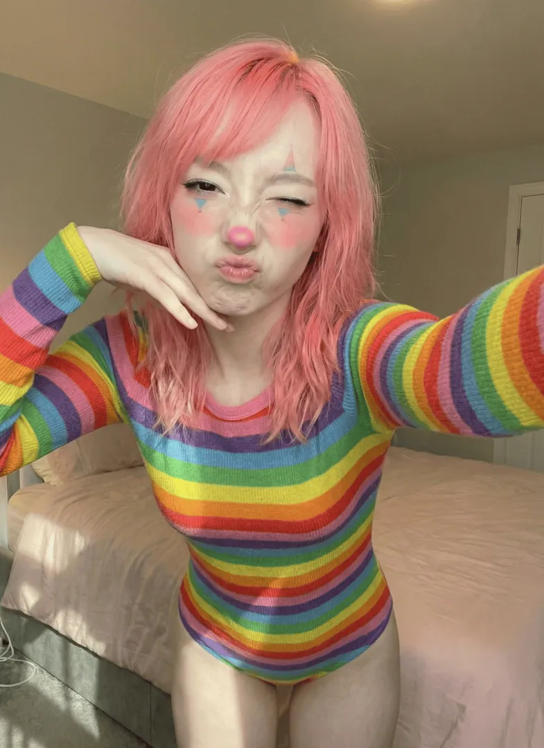 what games would u play with a clowngirl :>)?