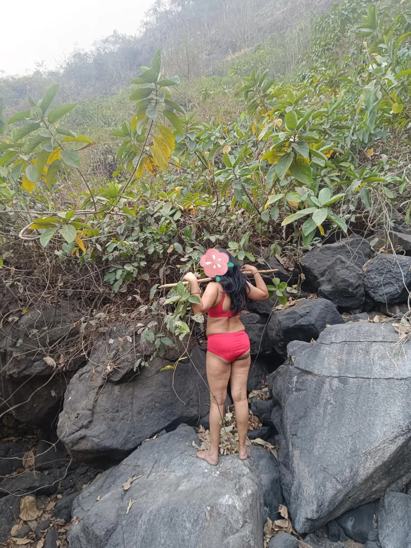 What should I write in the caption?