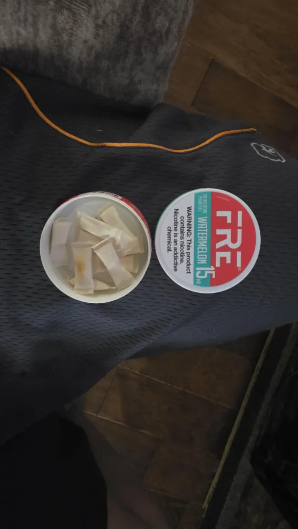 Whats this brown shit on this pouch.