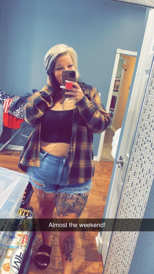 What’s your plans this weekend?✨