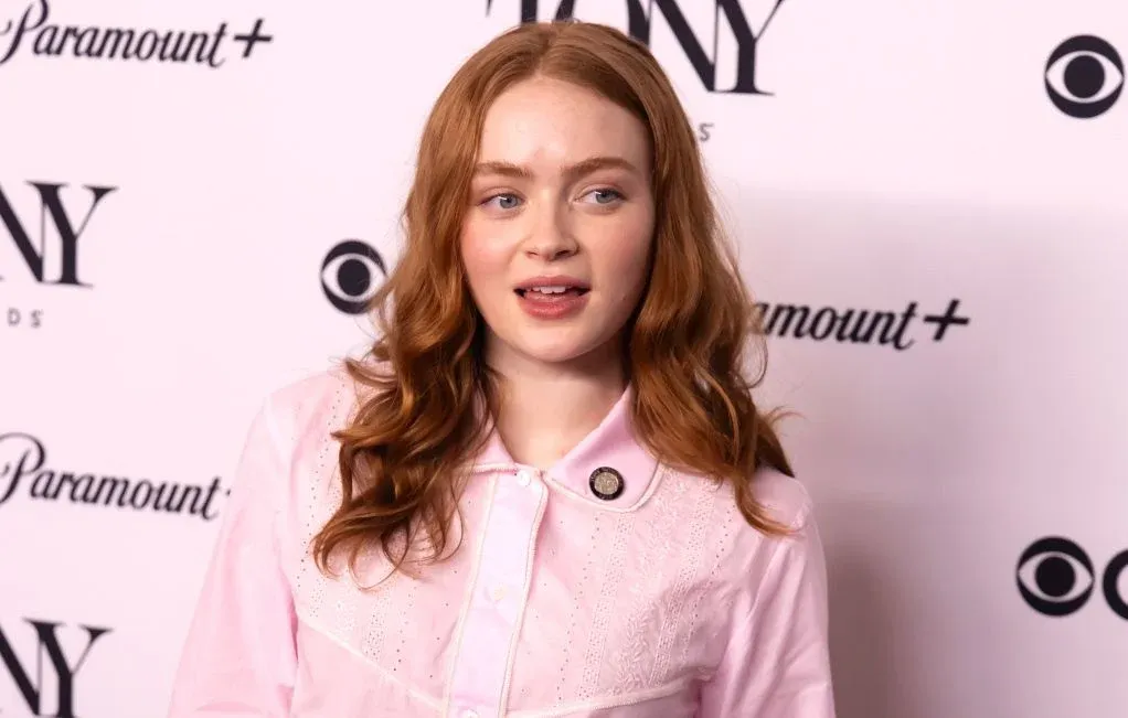 Which actresses would you love to see pegging Sadie? (What they would say during the act?)