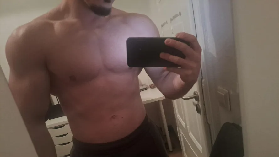 Which sub wants his money drained by a middle eastern king?