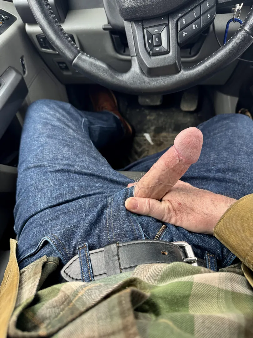 While a friend was getting a medical procedure I was scrolling your naked selfie posts and…