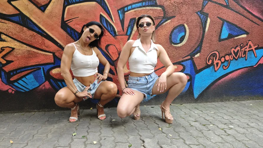 White tops and no bras... our favorite way to explore the city.