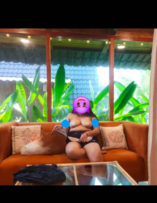 Who all you think could get to peak from those windows..and what would you do if you would be the one to see..