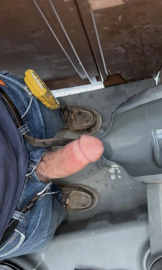 Who likes big pink cocks?