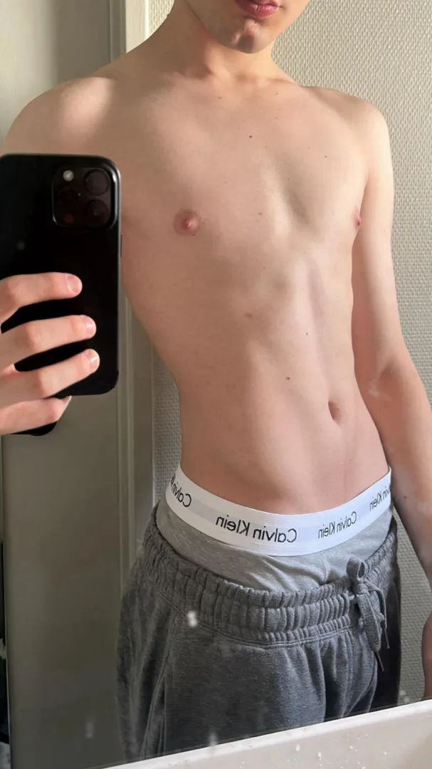 Who wanna Take my virginity