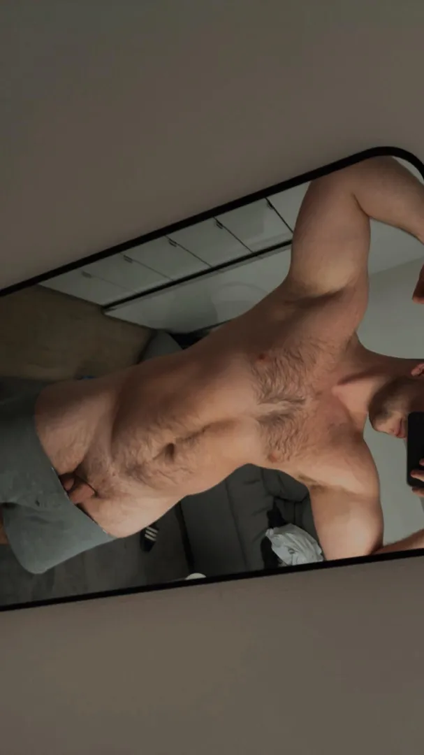 Who want to be daddy’s fucktoy?