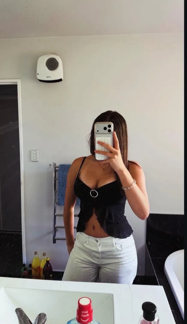 Who wants a taste of this xx